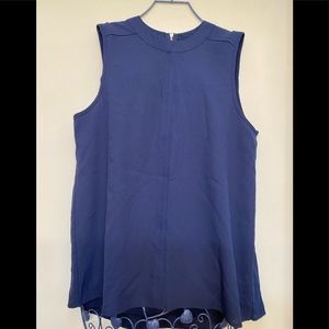 Paper Crane ladies blouse size small